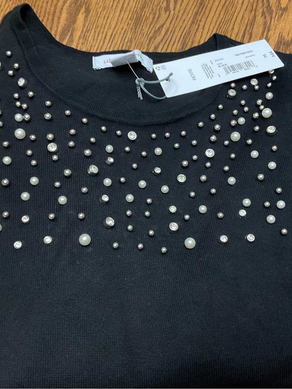 8-2026 Liz Claiborne Black Jewel & Pearl Embellished Crewneck Sweater